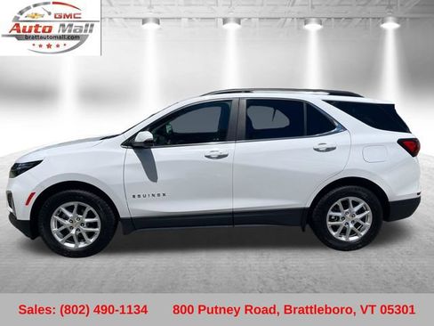 Used 2022 Chevrolet Equinox LT AWD/4WD image 2