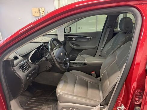 Used 2015 Chevrolet Impala LTZ FWD image 12