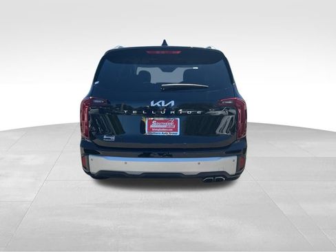 Used 2024 Kia Telluride S w/ S Sunroof Package FWD image 6