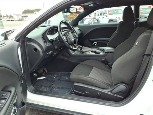 Used 2023 Dodge Challenger GT image 10