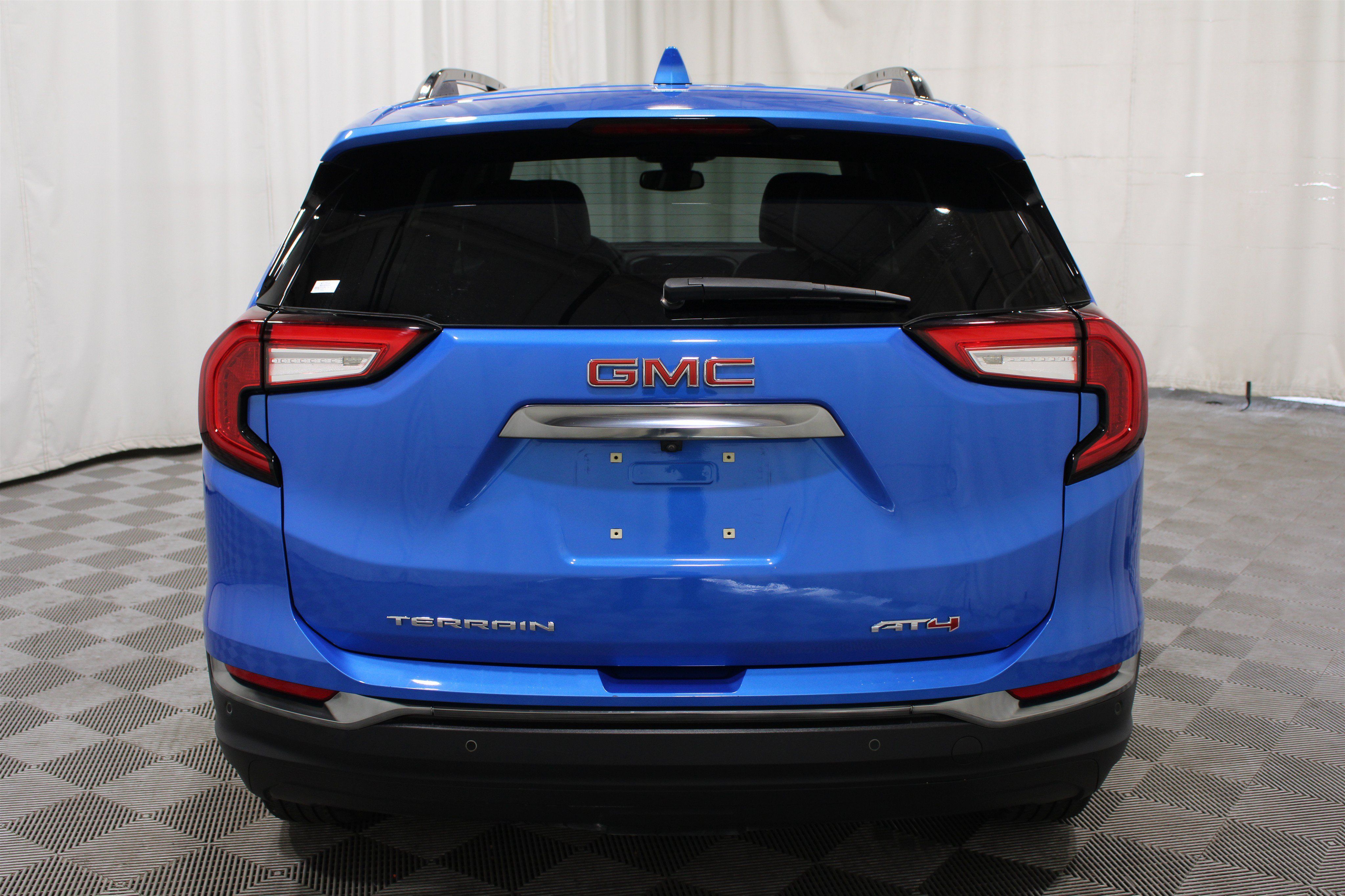 Used 2024 GMC Terrain AT4 AWD/4WD image 33