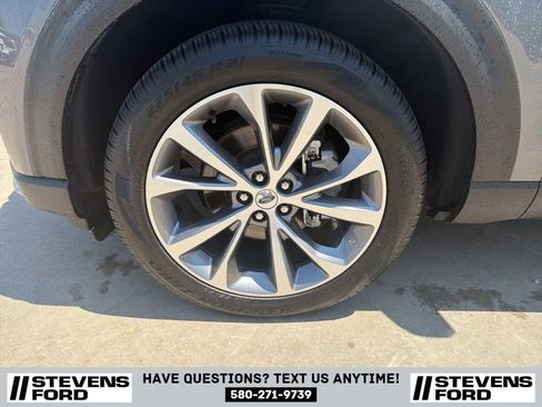 Used 2025 Ford Explorer Platinum w/ Ultimate Package AWD/4WD image 12