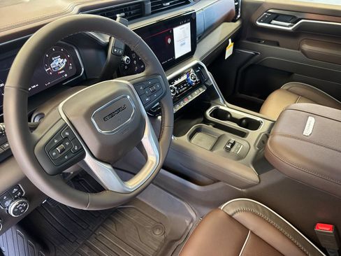 New 2026 GMC Sierra 2500 Denali w/ Denali Reserve Package AWD/4WD image 10
