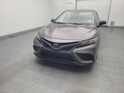 Used 2022 Toyota Camry SE FWD image 15