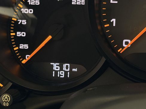 Used 2018 Porsche 911 GT3 image 21