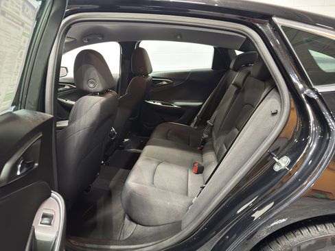 Used 2024 Chevrolet Malibu LT image 11