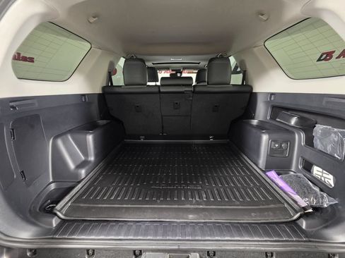 Used 2023 Toyota 4Runner SR5 Premium w/ Moonroof Package RWD image 51
