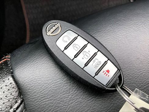 Used 2025 Nissan Altima 2.5 SR image 15