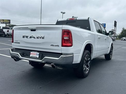 Used 2025 RAM 1500 Laramie image 9