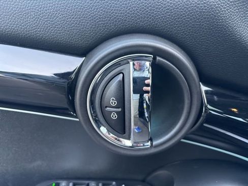 Used 2023 MINI Cooper S w/ Signature Upholstery Package image 10