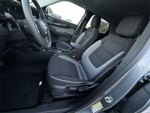 New 2026 Chevrolet TrailBlazer LT image 19