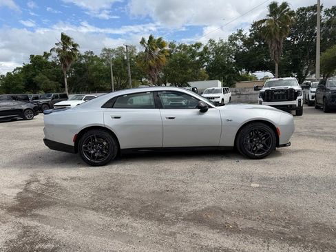 New 2026 Dodge Charger R/T AWD/4WD image 7