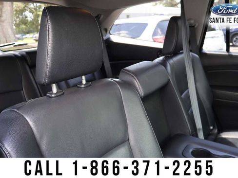 Used 2017 Honda Pilot Touring image 24