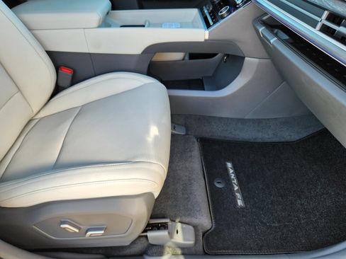 New 2026 Hyundai Santa Fe Calligraphy AWD/4WD image 17