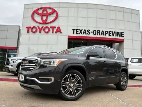 Used 2019 GMC Acadia SLE FWD image 2