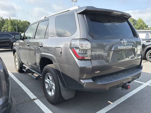 Used 2018 Toyota 4Runner SR5 Premium AWD/4WD image 5
