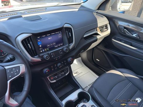 Used 2023 GMC Terrain Denali image 20