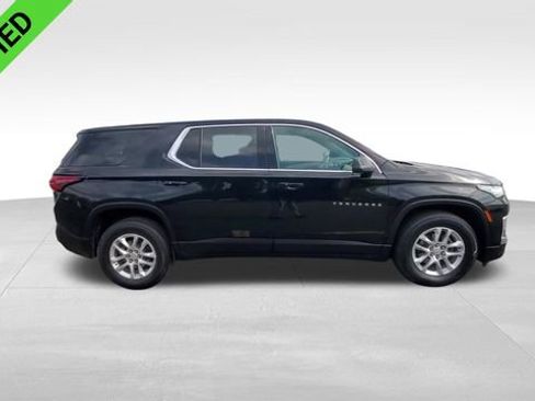 Used 2023 Chevrolet Traverse LS w/ LPO, Floor Liner Package AWD/4WD image 10