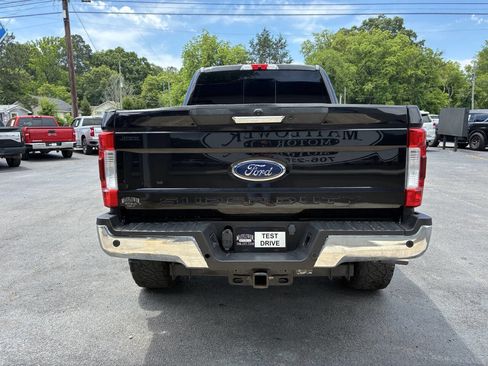 Used 2019 Ford F250 Lariat w/ Chrome Package AWD/4WD image 6