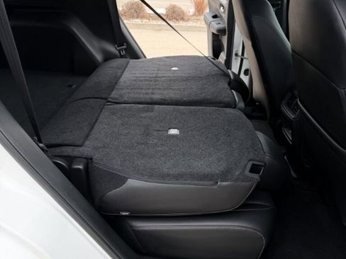 Used 2025 Honda CR-V Sport-L image 39