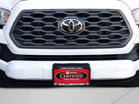 Certified 2023 Toyota Tacoma TRD Sport w/ Advanced Technology Package AWD/4WD image 8