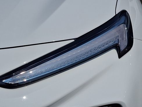 Used 2025 Buick Encore GX Preferred FWD image 9