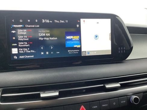 Used 2023 Hyundai Palisade SE AWD/4WD image 33