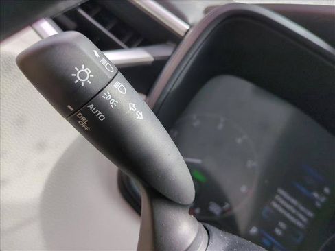 Used 2025 Toyota Corolla LE w/ LE Premium Package FWD image 11