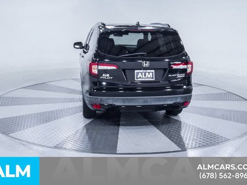 Used 2022 Honda Pilot Black Edition image 8