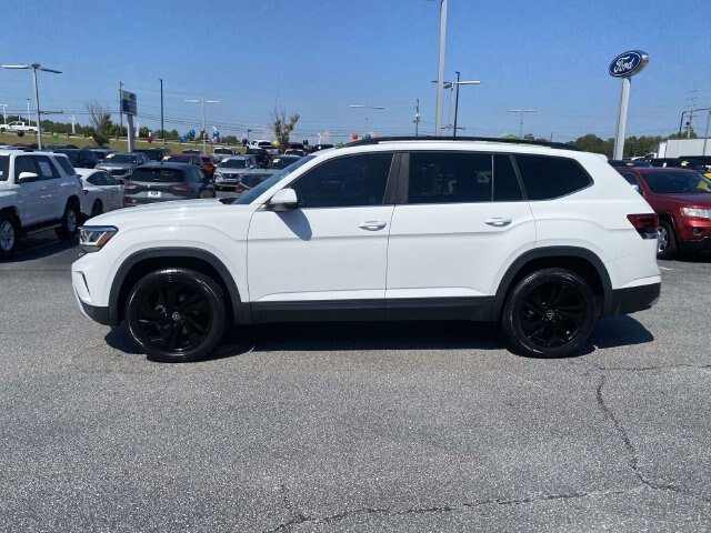 Used 2023 Volkswagen Atlas SE w/ Black Wheel Package FWD image 4