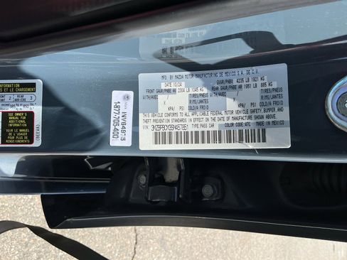 Used 2025 MAZDA MAZDA3 s AWD/4WD image 26