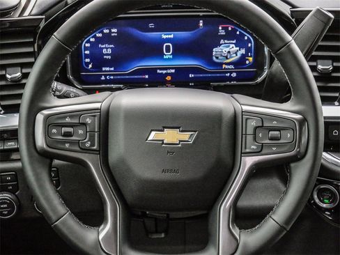 Used 2025 Chevrolet Silverado 2500 High Country w/ Technology Package image 32