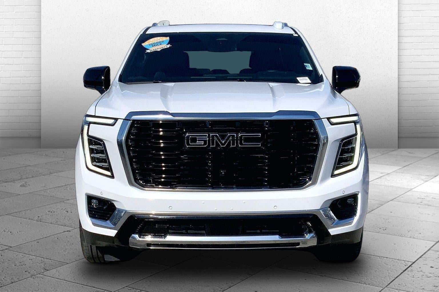 Used 2026 GMC Yukon Denali AWD/4WD image 2