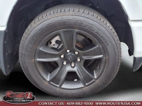 Used 2023 RAM 1500 Big Horn image 10