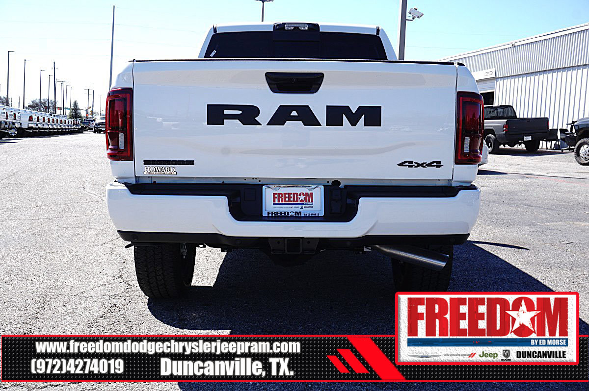 New 2026 RAM 2500 Big Horn AWD/4WD image 4