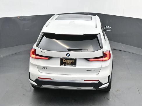 New 2026 BMW X1 xDrive28i w/ Technology Package AWD/4WD image 37