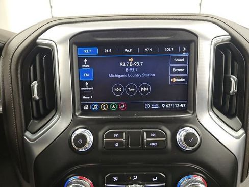 Used 2020 GMC Sierra 1500 SLT w/ SLT Premium Plus Package AWD/4WD image 24