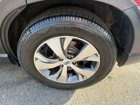 Used 2019 Subaru Ascent Premium image 72