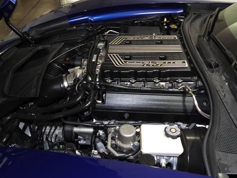 Certified 2018 Chevrolet Corvette Z06 RWD image 24