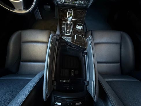 Used 2016 BMW 528i Sedan image 46