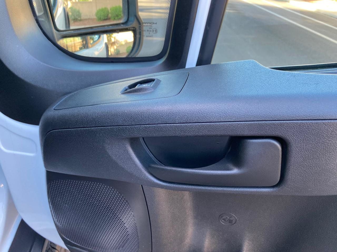Used 2025 RAM ProMaster 2500 w/ U-Haul Equipment Group FWD image 35