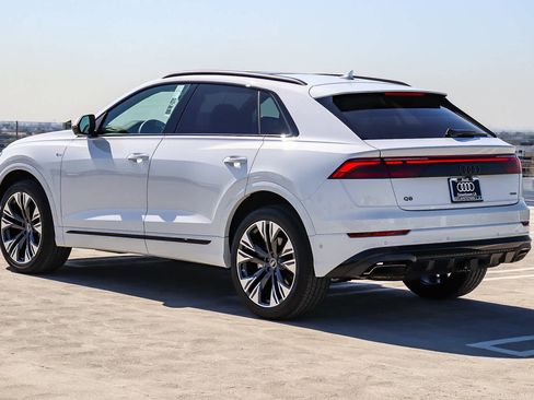 New 2026 Audi Q8 Premium Plus image 6