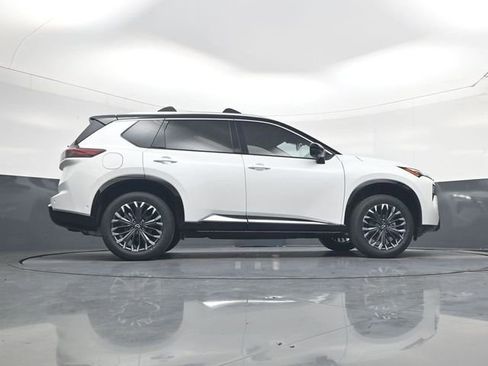 New 2026 Nissan Rogue Platinum AWD/4WD image 13