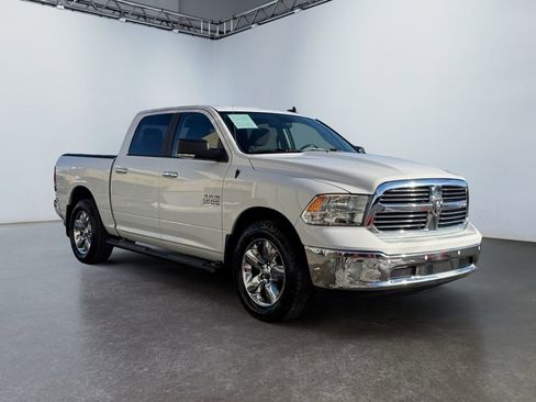 Used 2018 RAM 1500 Big Horn image 3