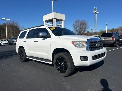 Used 2015 Toyota Sequoia Limited image 3
