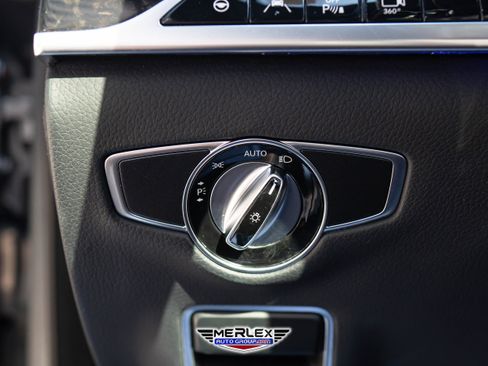 Used 2017 Mercedes-Benz S 550 4MATIC Sedan image 42