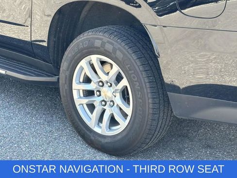 Used 2024 Chevrolet Suburban LT AWD/4WD image 6
