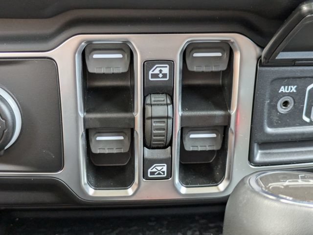 New 2026 Jeep Gladiator Sport AWD/4WD image 23