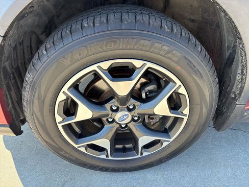 Used 2018 Subaru Crosstrek 2.0i Premium image 11