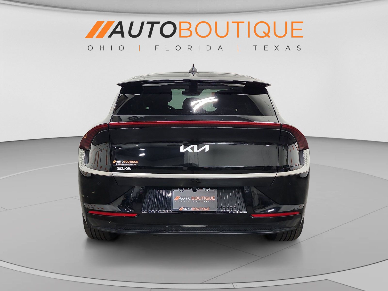 Used 2024 Kia EV6 Wind w/ Wind Technology Package AWD/4WD image 4